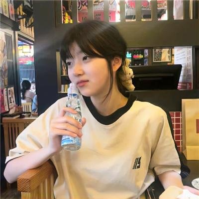 花花公子之千面女陪游